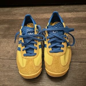 ADIDAS SL 72 RS
Utility Yellow & Bright Royal & Core White